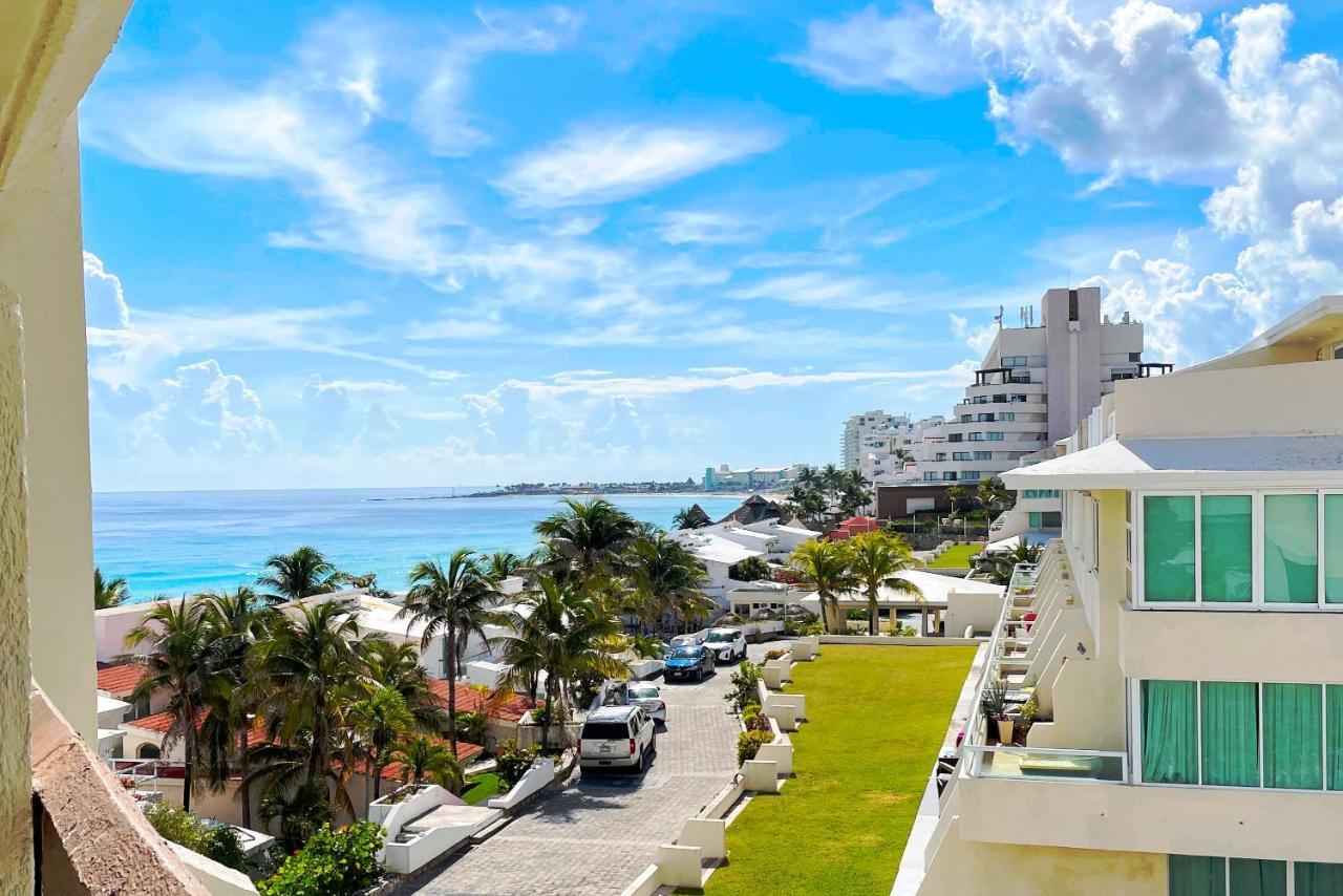 Renovated Studio In Cancun Beach At The Hotel Zone Экстерьер фото