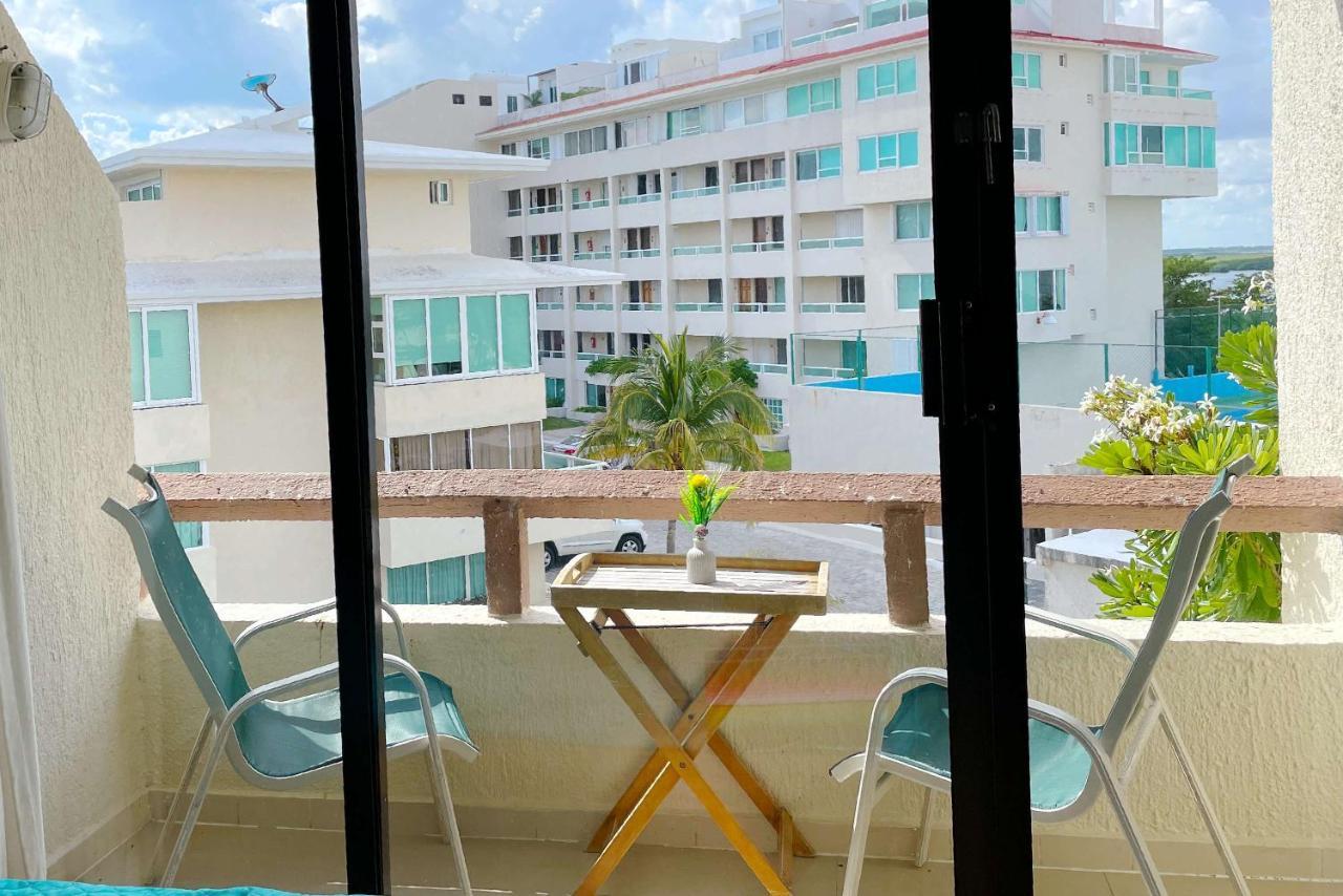 Renovated Studio In Cancun Beach At The Hotel Zone Экстерьер фото