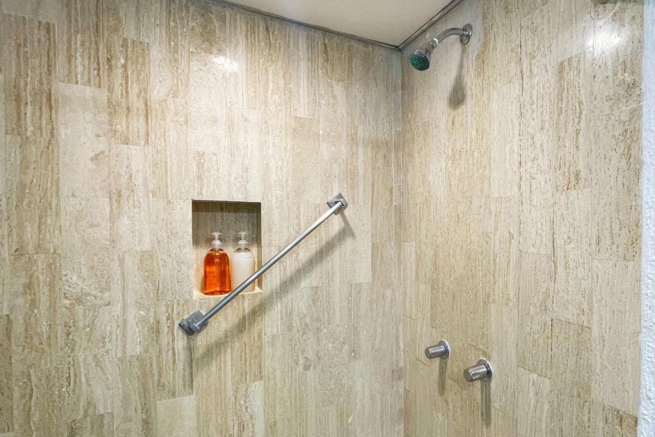 Renovated Studio In Cancun Beach At The Hotel Zone Экстерьер фото
